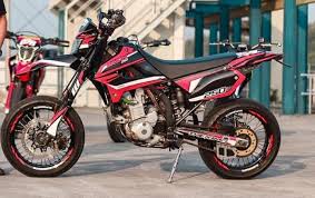 5 warna kawasaki d tracker 150 terbaru 2019 tipe standar dan se via bmspeed7.com. Modifikasi Motor Klx Paling Keren Dan Terbaik 2020 Racing 48