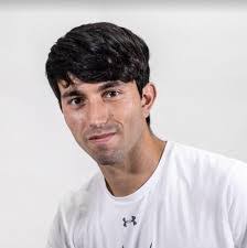 Eric Tennis's Instagram, Twitter & Facebook