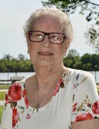 Janice Bowers's Instagram, Twitter & Facebook