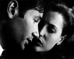 21 Deeply Romantic Mulder/Scully Quotes from X-Files Fanfic • ShipRecced