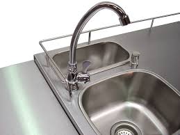 tips to choose outdoor kitchen sinks