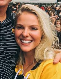 Chi Omega Exec Board and Cardinal Cabinet Directors 2017-2018 — Iowa Chi  Omega