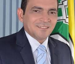 Os deputados que tomam posse hoje