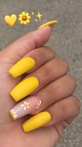 Our nails will celebrating the spring season with bright colors, floral details, geometric shapes, and 25 spring nail art ideas that'll make your friends say ooh, your nails! there's officially no need. 30 Cute Spring Nail Art Designs 2019 Nailartdesigns Springnailart Lisamaurodesign Com Wedding Acrylic Nails Cute Spring Nails Yellow Nails