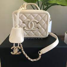 Check spelling or type a new query. Chanel Bags Chanel Vanity Case In Veau Grainebeige Poshmark