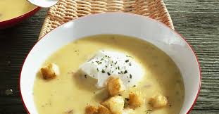 Cremige Steckrubensuppe Mit Weissbrotwurfeln Rezept Rezepte Steckrubensuppe Suppe