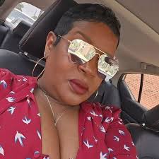 April Fenner's Instagram, Twitter & Facebook