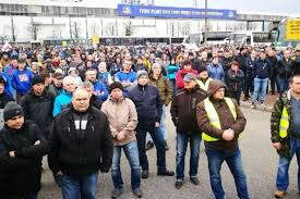 Pracownicy Fca Poland W Tychach Domagaja Sie Podwyzek Plac Gornictwo Nettg Pl Gospodarka Ludzie