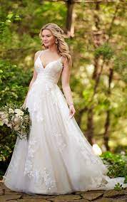 Casual Boho Wedding Dress With Modern Details Essense Of Australia Wedding Dresses Celtic Wedding Dress Essense Of Australia Wedding Dresses Wedding Dresses Perth