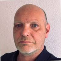 10+ "Robert Buist" profiles