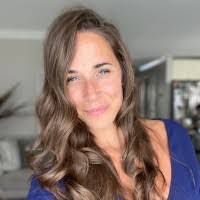 Tami Keating's Instagram, Twitter & Facebook