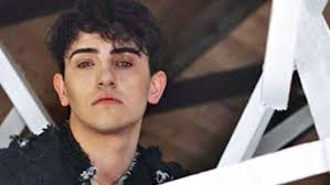 Ci sarò anche io sul palco di @sanremorai: Michele Bravi Il Cantante E Il Senso Di Colpa Indelebile Cronaca Ilgiorno It