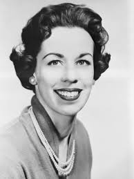 Joan Collins in December 2024 ❤️🎄