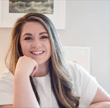 Jessica Romines's Instagram, Twitter & Facebook