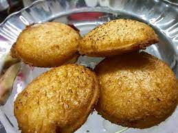 Roti ini mampu membuat seseorang berasa kenyang dengan cepat. 6 Resipi Enak Mudah Yang Boleh Dihasilkan Guna Roti Sandwic Yang Hampir Tamat Tempoh