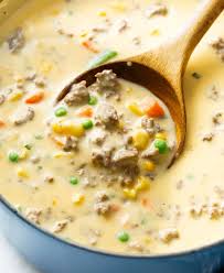 This Creamy Shepherd S Pie Soup Is Made With Traditional Shepherd S Pie Ingredients Includi Crockpot Soup Recipes Soup With Ground Beef Easy Casserole Recipes