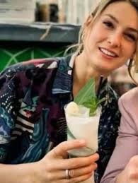 Ton Felton and Roxanne