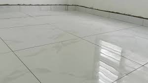 Sebelum anda melompat masuk dengan backsplash bilik mandi mosaik, pertimbangkan di mana anda akan menghentikannya. Video Pendek Dari Admin Renovation Mahligai Impian