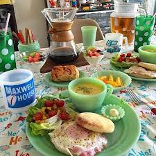 2016 5 28 sat today s holiday breakfast bacon egg muffin sand breakfast fireking chemex coffee coffeelover coffeeyoune ファイヤーキング ファイヤーキング ジェダイ ケメックス