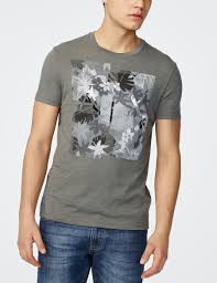 Armani Exchange Hibiscus Logo Crew Graphic T Shirt For Men A X Online Store Mens Tshirts Mens Tops Clothes Design