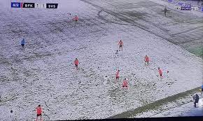 Sivasspor live score (and video online live stream*), team roster with season schedule and results. Turkish Side Sivasspor Become Invisible In The Snow After Making Decision To Wear An All White Kit Readsector