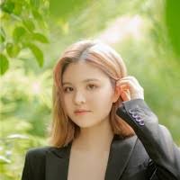 500+ "Astoria" profiles