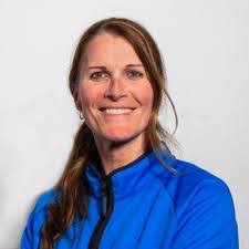 Angela Ettinger's Instagram, Twitter & Facebook