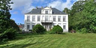 Chateau A Vendre A Tournai 7 Chambres 500m 1 000 000 Logic Immo Be Situe Entre Tournai Et Leuze Le Chateau De La Cattoire De Style Neo Classique