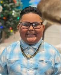 🎨🌟 Calling all art lovers! 🖌️🎉 I'm thrilled to introduce you to my  incredibly talented friend Cicii Torres who is selling breathtaking  paintings. Each piece is a masterpiece that will add a