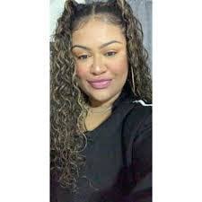 Danielle Giraud's Instagram, Twitter & Facebook