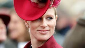 In realtà non è chiaro se la regina abbia mai usato l'apparecchio, un guanto. Chi E Zara Phillips Tindall La Nipote Ribelle Della Regina Elisabetta Dilei