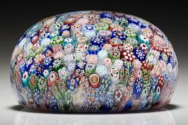 Also, under the flower (s) there is something white 'floating and looks like snow. Collecting Guide Paperweights Christie S