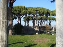 Tagesausflug Ostia Antica Snack Mitnehmen Drei Stationen Weiter Endstation Ware Anscheinend Der Lido Strand Welcher Wohl Eint Tagesausflug Ausflug Rom