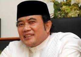 Umur 74 tahun) adalah musisi dangdut dari indonesia yang berjulukan raja dangdut. Rhoma Irama Ngotot Merevisi Uu Kpk Pemerintah Dan Dpr Terlalu