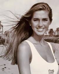 Julio iglesias es un triunfador en la música y también en el amor, ya lo dice una de sus canciones con la filipina se casó muy joven, en 1970, y aunque su matrimonio solo duró 8 años, tuvieron tres. Miranda Rijnsburger Mujer De Julio Iglesias Desvela Secretos Ineditos De Su Matrimonio Informalia Es