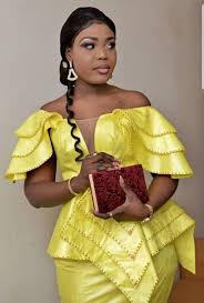 Bazin deux tons model bazin femme 2019 / africa fashion boutique africain : Senegalaise Latest African Fashion Dresses African Fashion Dresses African Fashion