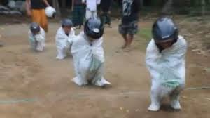 Jelang Kemerdekaan Video Lomba Pocong Gp Ini Jadi Viral Bikin Ngakak Tribun Solo
