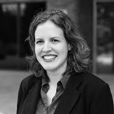 Nicole Connolly's Instagram, Twitter & Facebook