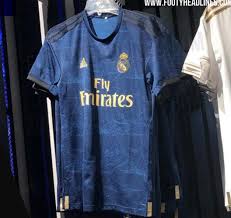 Real madrid have not had gold in their jersey design since the 2011/12 campaign. Facebook