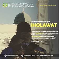 Maulid nabi merupakan perayaan untuk memperingati kelahiran nabi muhammad saw. Anjuran Memperbanyak Shalawat Di Bulan Kelahiran Nabi Muhammad Saw