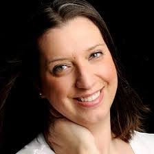 Akeyla Jones's Instagram, Twitter & Facebook