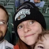 Heather Thrower's Instagram, Twitter & Facebook