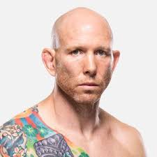 ▷ Josh Emmett (18-4-0)