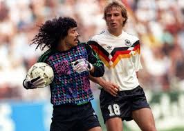 Automatic translation en his father, adriano, played professional soccer in colombia with millonarios, and his grandfather, fabio, played for deportes quindío. Emiratos Arabes Full Time Deportes