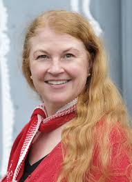 Ansprechpartner*innen