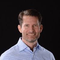 Leslie Barrow's Instagram, Twitter & Facebook