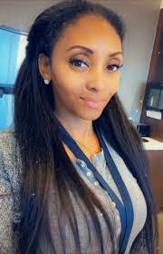 Gin Blanton's Instagram, Twitter & Facebook