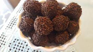 German Rum Balls Recipe Recipe Rum Balls Balls Recipe Christmas Platter