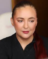 𝐑𝐡𝐨𝐧𝐝𝐚 𝐌𝐜𝐐𝐮𝐞𝐞𝐧 🍁 𝕄𝕒𝕜𝕖𝕦𝕡 𝕒𝕟𝕕 𝕄𝕦𝕤𝕚𝕔 🍁