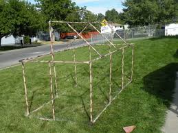 Now that you have mastered a basic duck blind, test out these tips to make it the best duck blind ever: Pvc Duck Blind Build Duck Hunting Waterfowl Hunting Duck Blind Ideas